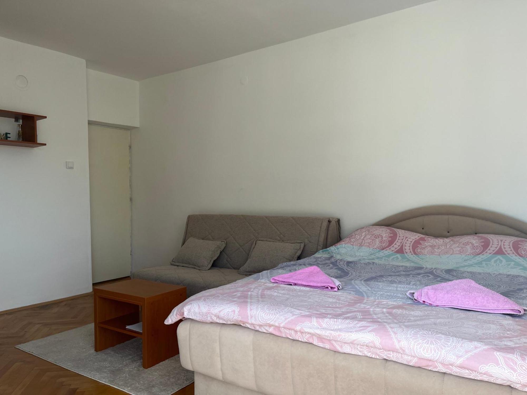 Cozy Apartment With The View ปลูชิเน ภายนอก รูปภาพ